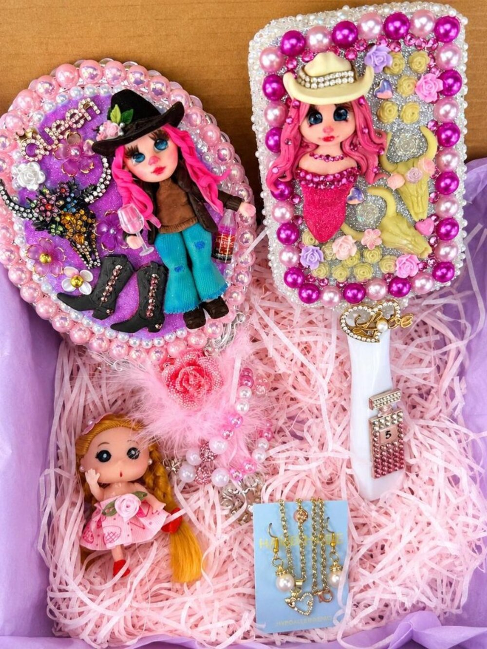 Cowgirl Birthday Gift Set for Girls | Mirror, Brush & Jewelry
